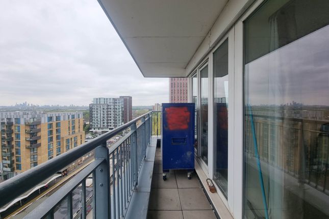 28 The Point, The Point, London photo 4