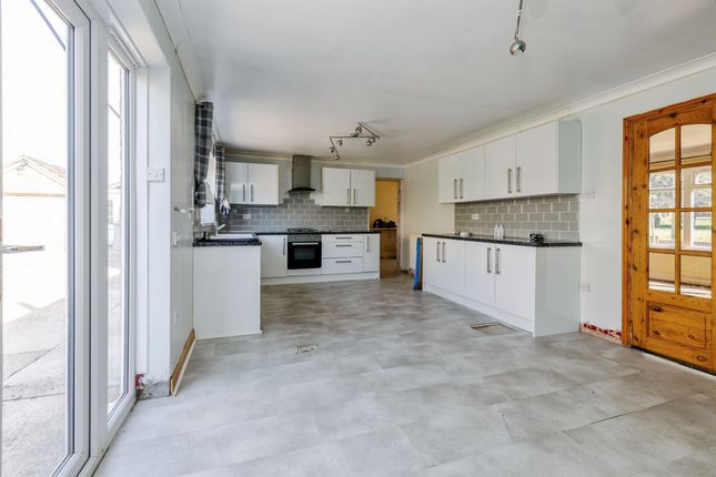 5, Meadow Close, Lincoln photo 4