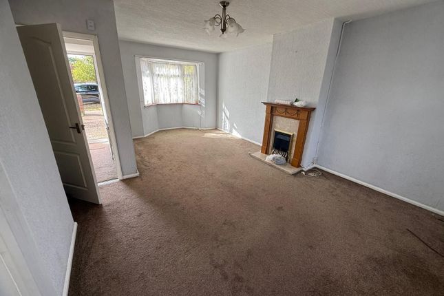 43, East Road, West Drayton photo 3
