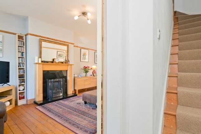 38, Ogilvie Terrace, Edinburgh photo 4