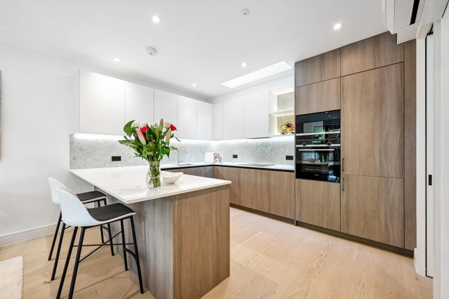 7C, Wakefield Street, London photo 4