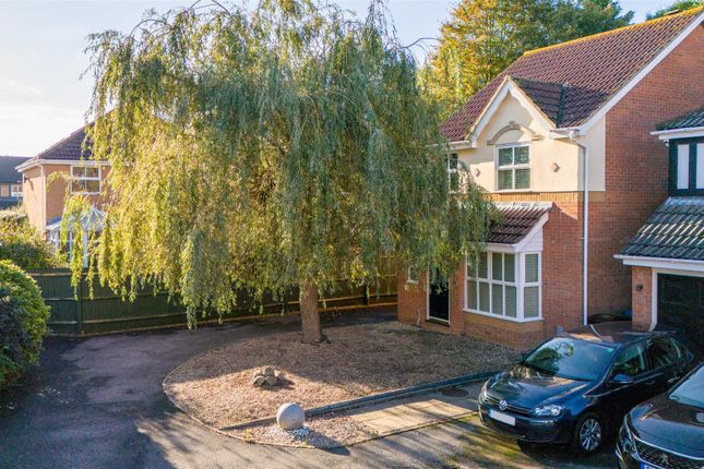 Thumbnail Detached house for sale in Phipps Close, Bierton Park, Aylesbury