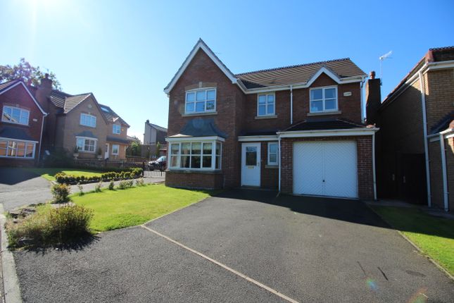 32, Royds Close, Bury photo 3