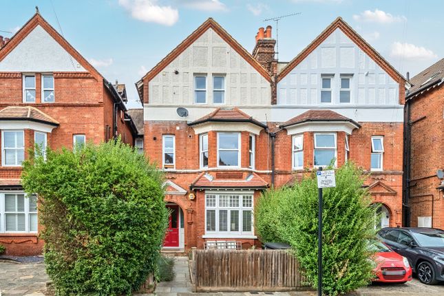 Flat A, 28, Fairmile Avenue, London photo 3