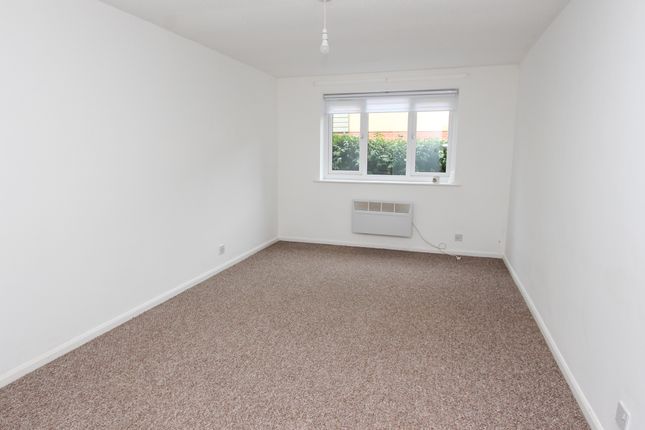 Flat 9 Park View, Castle Street, Wellingborough photo 4