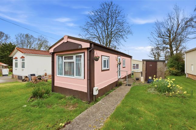 1-bed caravan on 72, Temple Grove Park, West Hanningfield, £35,000