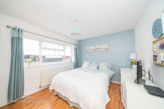 13, Brindley Crescent, Cannock photo 4