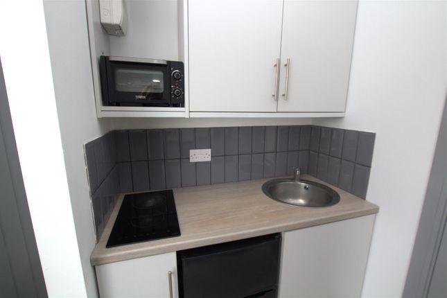 149, Southfield Road, Middlesbrough photo 4