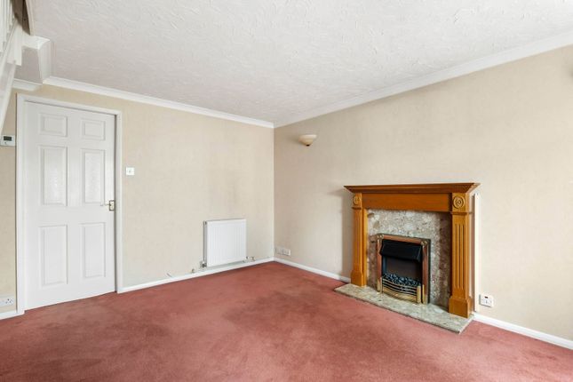 2, Stroma Avenue, Worcester photo 3