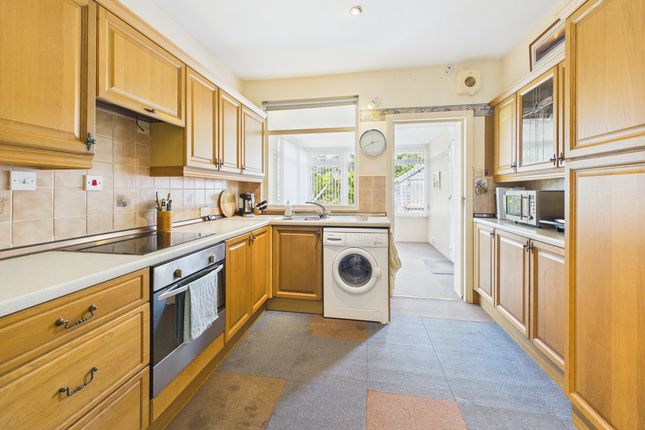 7, Dykesfield Place, Saltcoats photo 4