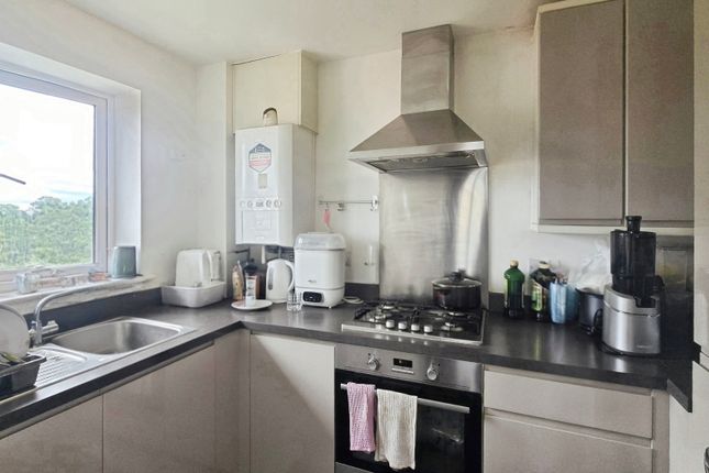 55, Centrifuge Way, Farnborough photo 3
