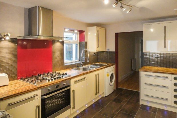 Property to rent in Harlaxton Drive, Nottingham