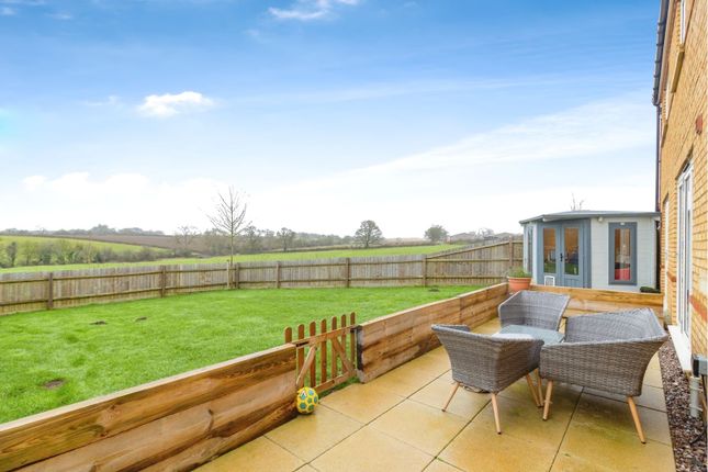 1, Cherry Leas, Great Horwood, Milton Keynes photo 2