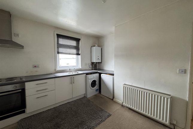 47a, Commercial Street, Crook photo 3