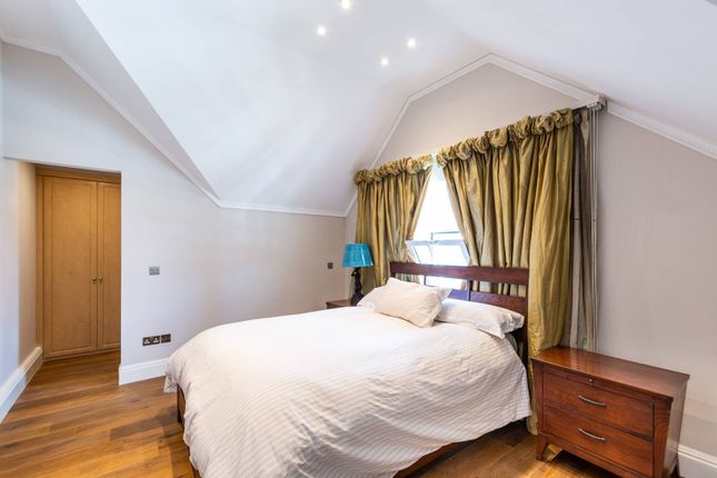 Flat to rent in Chelsea Harbour, Chelsea, London