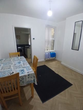 Hartley Road, Luton photo 2