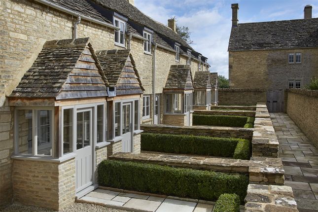 End terrace house to rent in Southrop, Lechlade