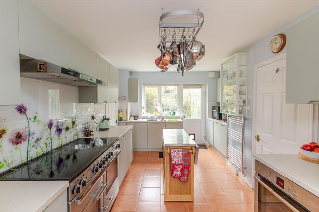 25, Smith Close, Ninfield photo 2