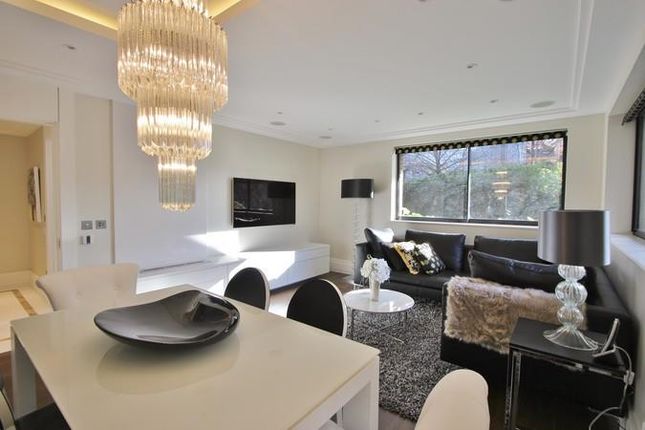 Thumbnail Flat for sale in Balmoral House, Windsor Way, Brook Green