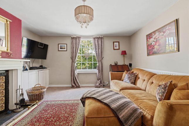 16a, Oxford Street, Southam photo 4