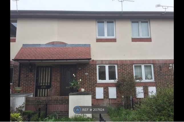 Terraced house to rent in Chaucer Drive, London