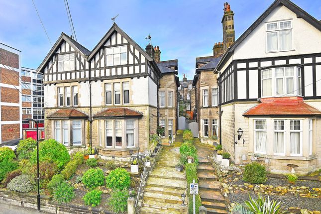 5-bed house on 3, Spring Grove, Harrogate, HG1, £765,000