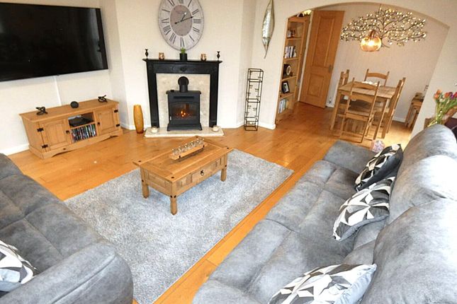 4, Greenfield Park, Preston photo 4