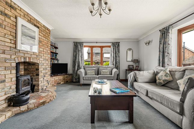 10, Cherry Orchard, Fulbourn photo 4