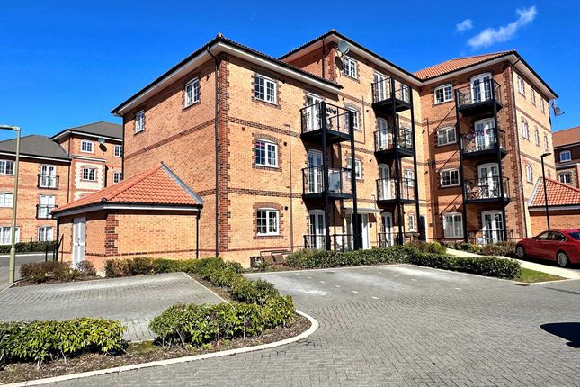Flat for sale in Scots Pine Way, Didcot