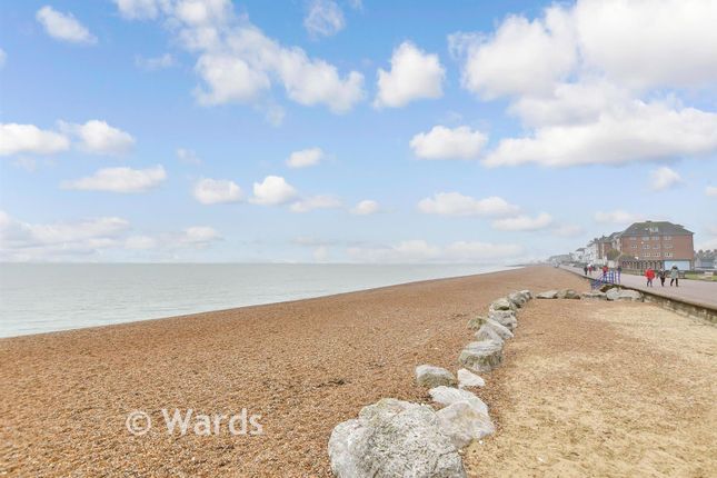 162A, High Street, Hythe photo 3
