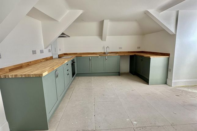 Flat 5, Riversvale, Litchdon Street, Barnstaple photo 4