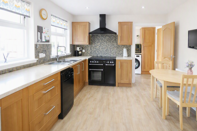 15, Abbey View, Peterhead photo 4