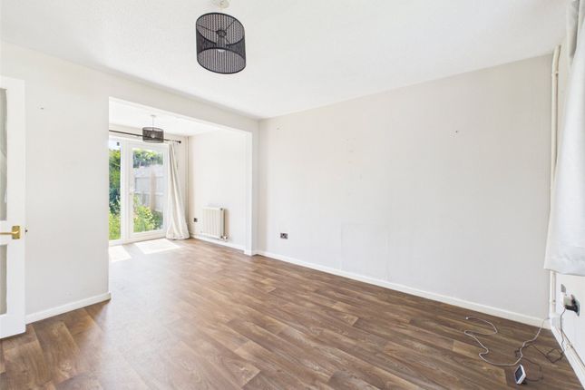 45, Peghouse Close, Gloucestershire photo 3