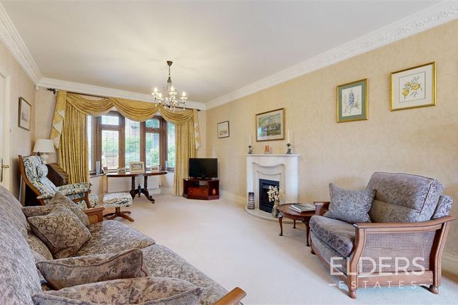 5, West End Drive, Ilkeston photo 4