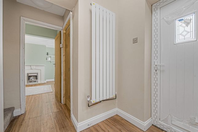 13, Oaks End Close, Hengoed photo 4