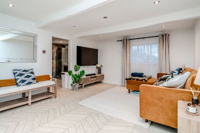 1 Paradise Lane, Leyland photo 2