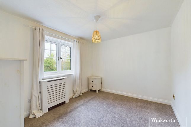 Flat for sale in New Bright Street, Reading, Berkshire