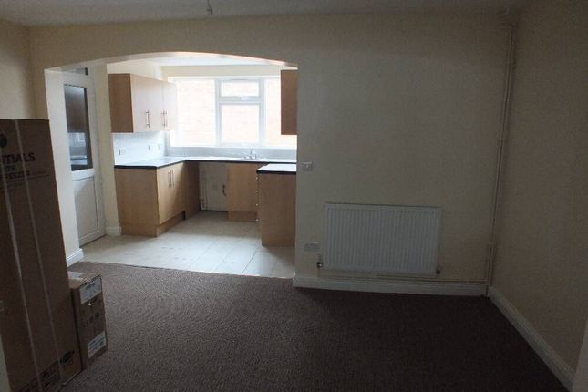 Flat 1, 20 Prestwold Road, Leicester photo 5