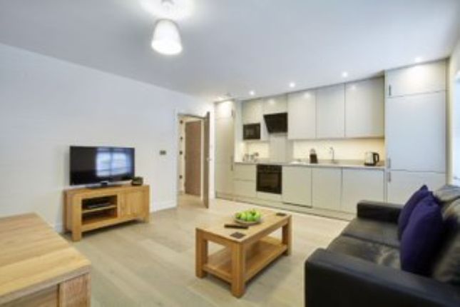 Flat to rent in 26 Forlease Road, Maidenhead
