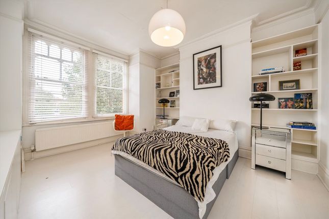 18A, Dunraven Road, London photo 4