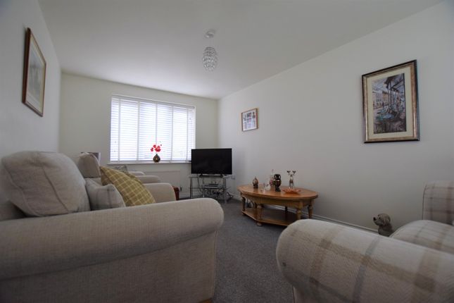 9, Whirley Road, Macclesfield photo 4