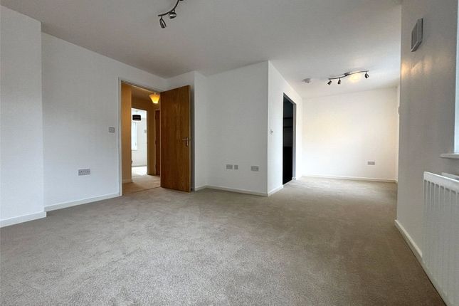 Flat 6 Firhill House, 5, Twickenham Close, Swindon photo 4