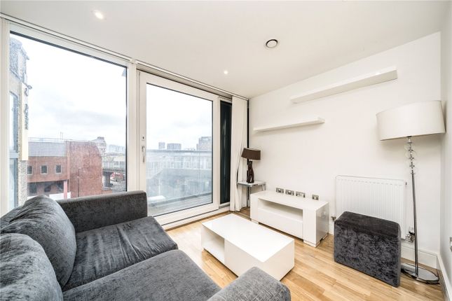 Flat to rent in Distillery Tower, 1 Mill Lane, Deptford, London