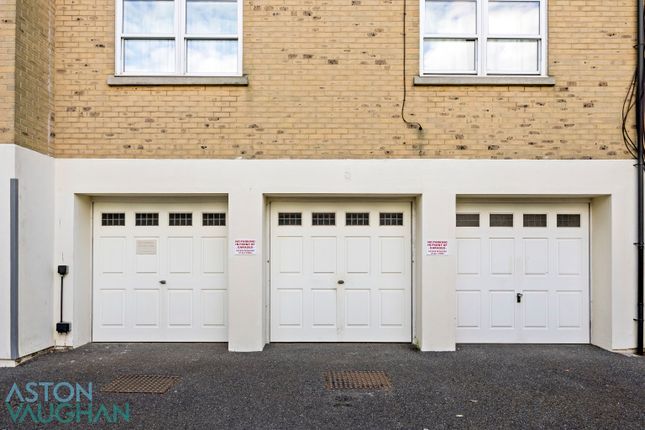 4 Cavendish Court, St. Georges Road, East Sussex photo 2