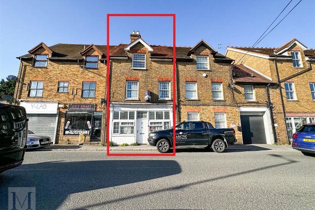 Thumbnail Terraced house for sale in High Street, Iver