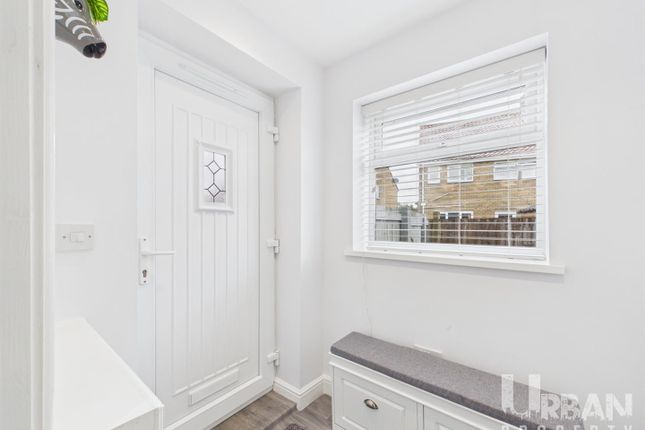 60, Winchester Avenue, Hull photo 3