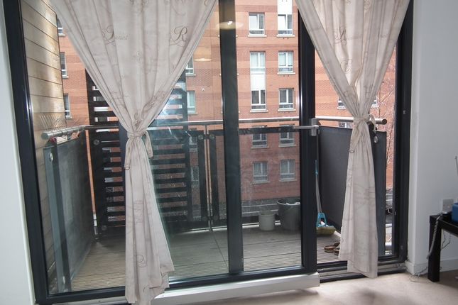Flat 19, 13 Hornsey Street, Hornsey Street, London photo 4