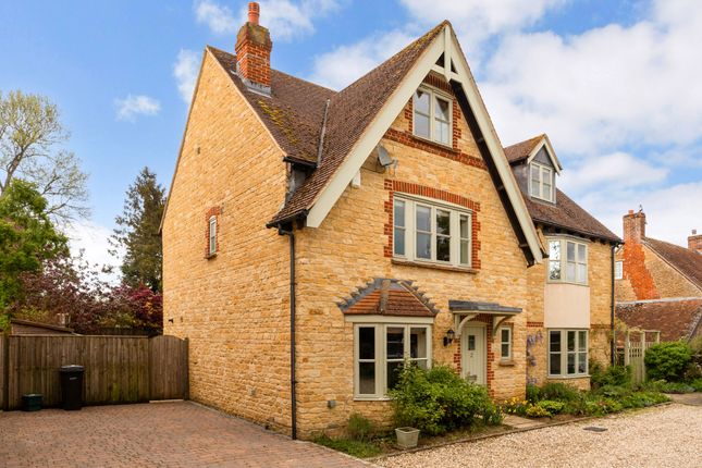 Thumbnail Detached house for sale in Faringdon Road, Abingdon