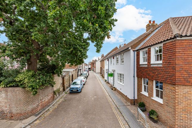 2, Fisher Street, Sandwich photo 3