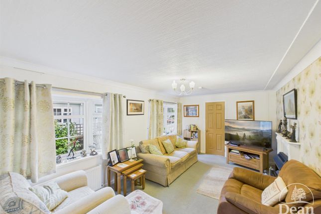 13 Clanna Country Park, Clanna, Lydney photo 3